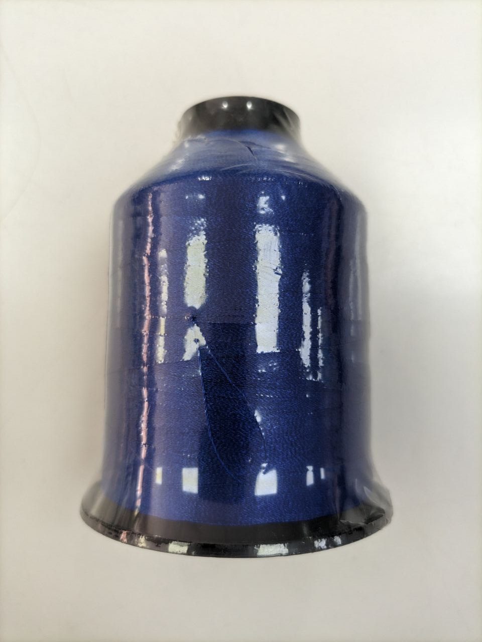 Hilo para Maquina de Bordar Azul Rey